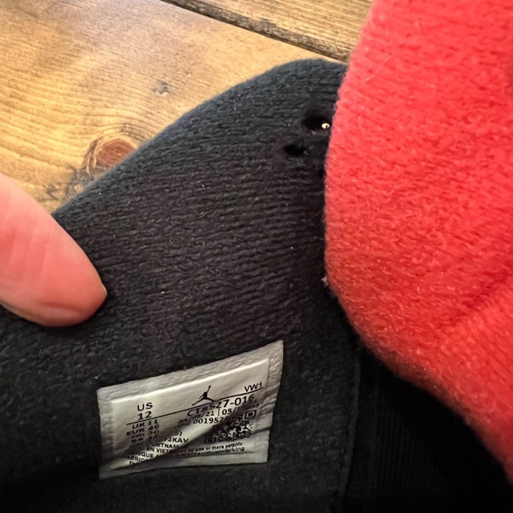 Authentic Nike Retro Air Jordan Mens Shoes - Picture 6 of 7